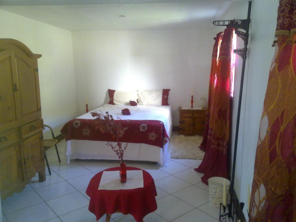 Frigate Bay Fern Tree Bed And Breakfast מראה חיצוני תמונה